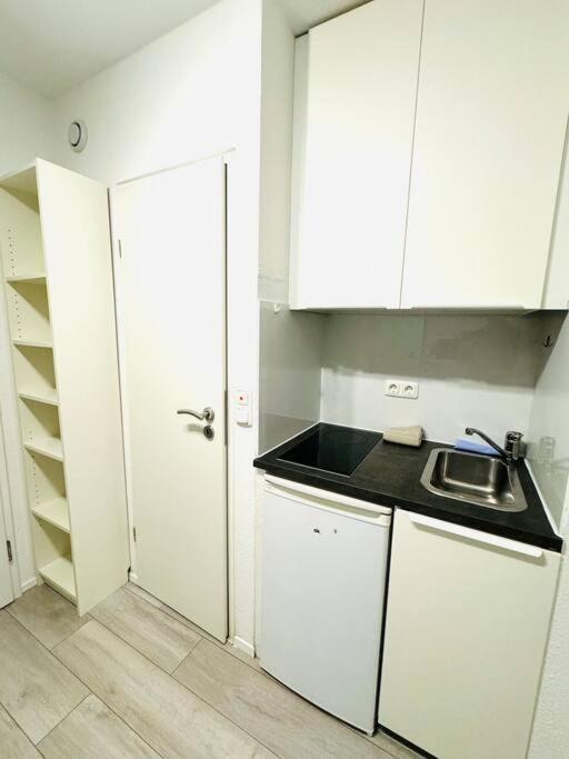 Stylish Suite Elegance 71 ماينتس المظهر الخارجي الصورة